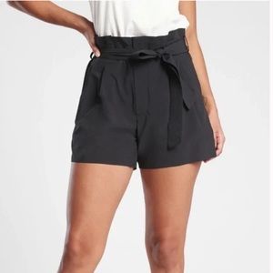 Athleta Skyline Short II